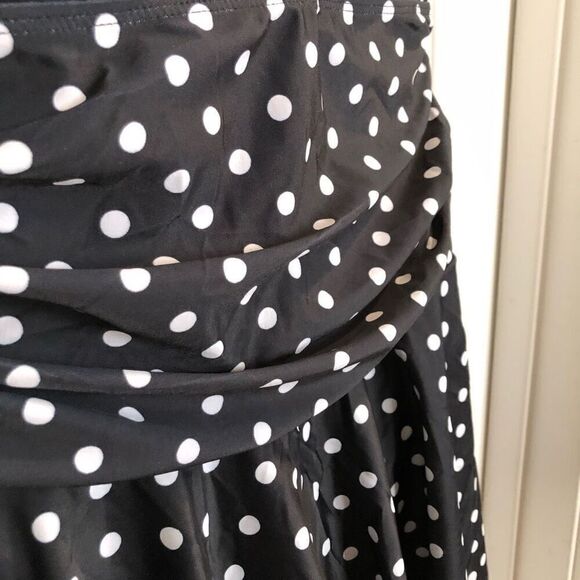 AMAZON - NW0T - L Sz M 1-Piece Tummy Control Halter Swimdress/.Figure Flattering - Picture 14 of 16